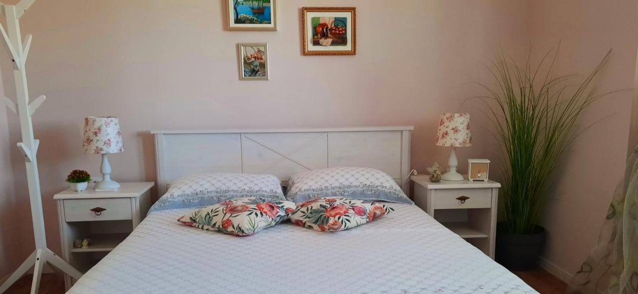 Suite By The Beach Кавтат Екстериор снимка