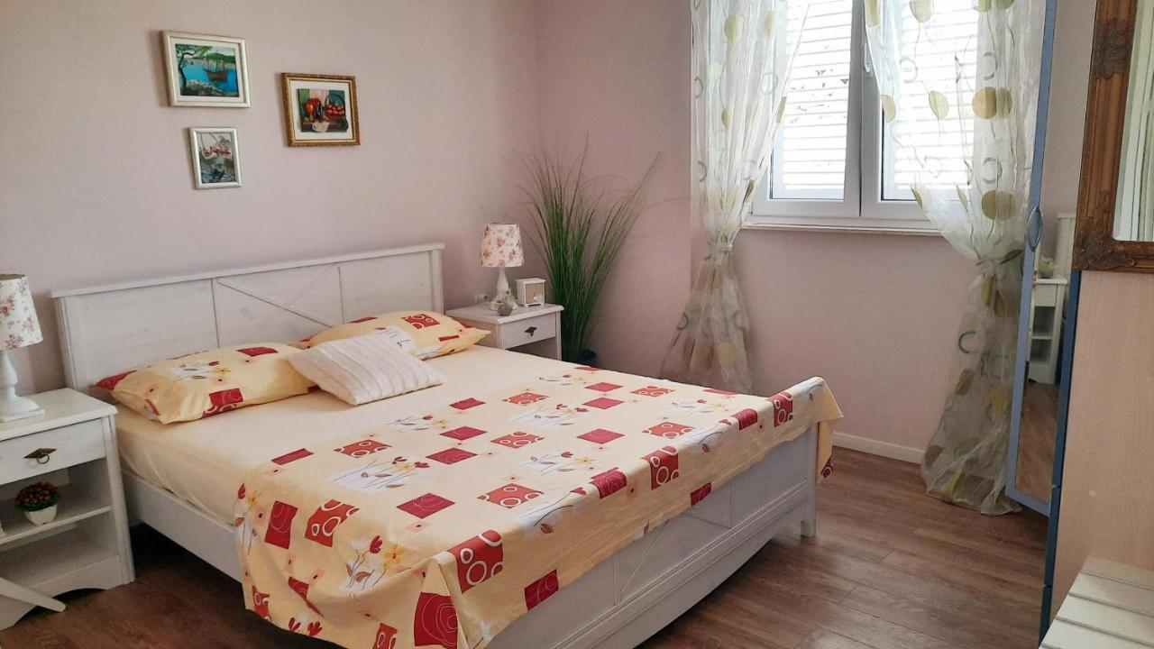 Suite By The Beach Кавтат Екстериор снимка